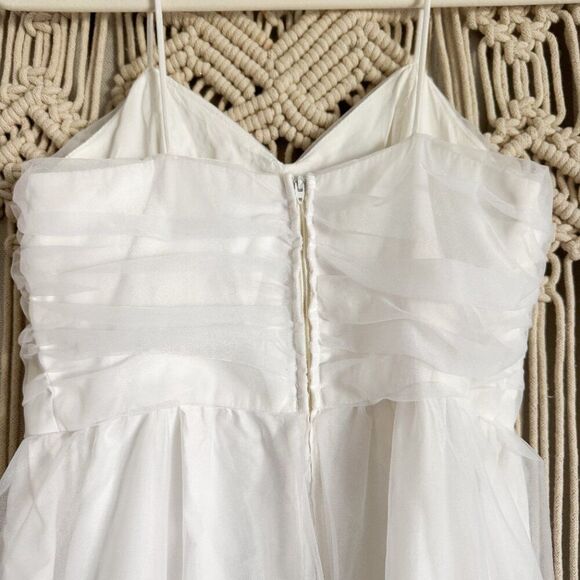 Vintage White Tiered Bridal Gown – JC Penney Size 7/8 Spaghetti Strap - Picture 6 of 10